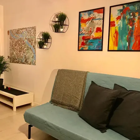 Charming Art&plant Modern Studio Oldtown - 2min! Appartamento Breslavia